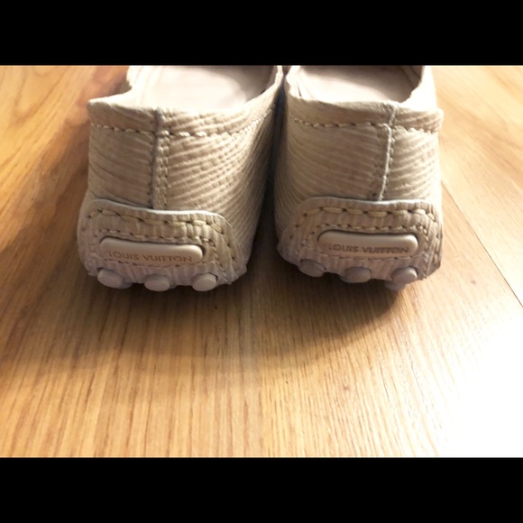 Authentic Louis Vuitton Driving Moccasins 39.5 9 - Picture 4 of 7